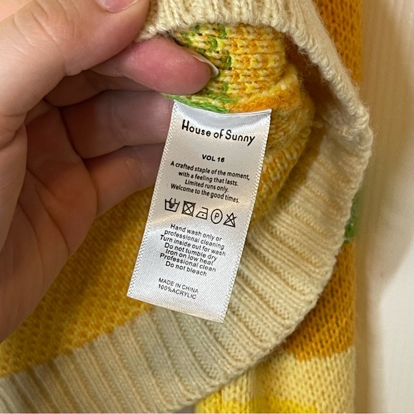 House Of Sunny Day Tripper Vol. 2 Sunset Sunrise Cropped Cardigan Sz 2 Boho Cozy - Picture 7 of 7